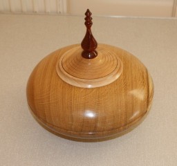 This oak elm and bubinga lidded hollow form won a commended certificate for Chris Withall